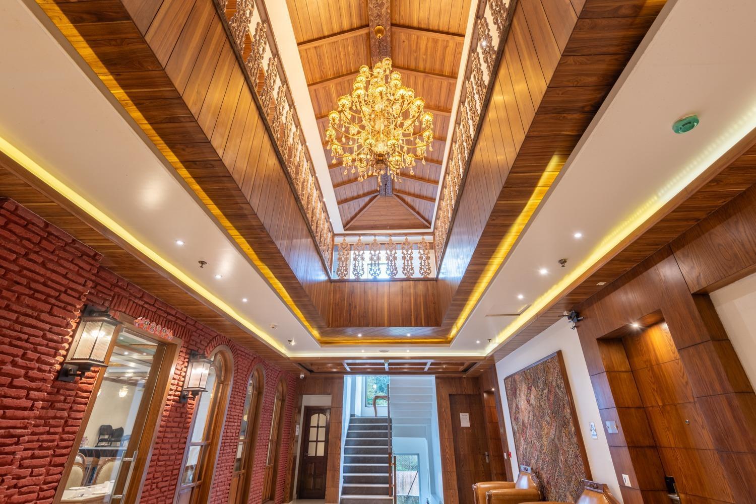 Quality Inn By Lawrence Hotels Dharamshala Ngoại thất bức ảnh
