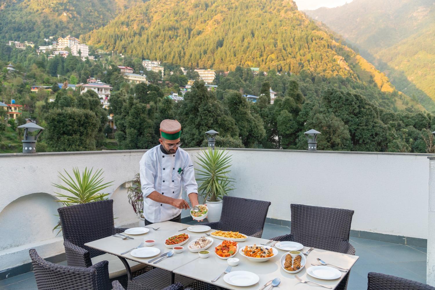 Quality Inn By Lawrence Hotels Dharamshala Ngoại thất bức ảnh